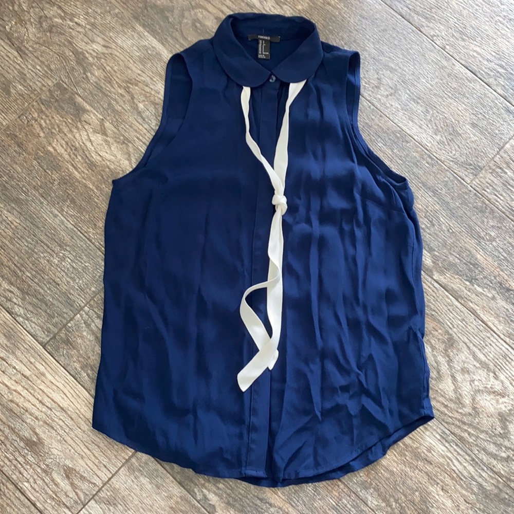 Forever 21 navy bow top
